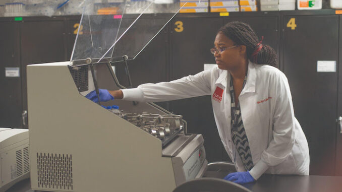 Lynika Strozier -Scientist at Field Museum-2